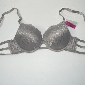 SUPER PUSH UP EXTREME PADDED MAXIMUM LIFT ADD 2 CUP SIZE BOMBSHELL 3 HOOKS